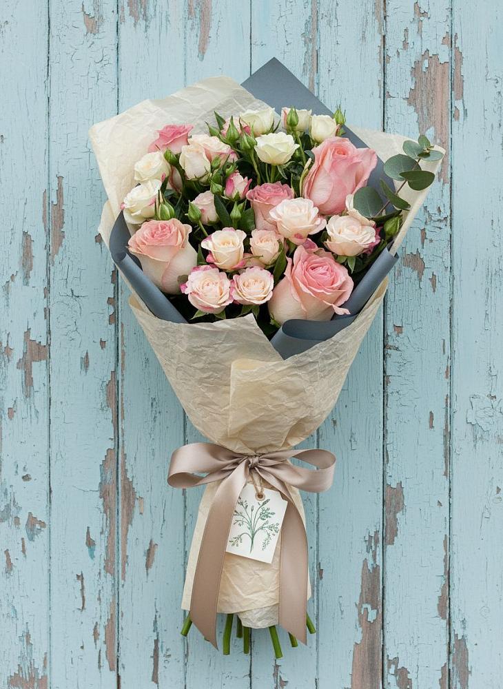 Букет цветов из: Розы в Косяково