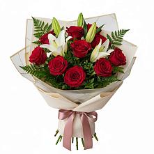 Букет цветов из:  Лилии и Розы в Косяково