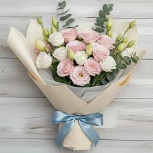 Букет цветов из:  Лизиантусы в Косяково