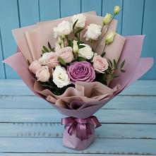 Букет цветов из:  Розы и Лизиантусы #REPLACE_PRED# Косяково