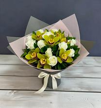 Букет цветов из:  Орхидеи и Розы в Косяково