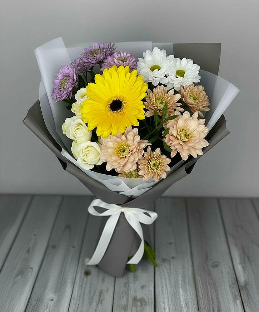 Букет цветов из: Розы, Герберы и Хризантемы в Косяково