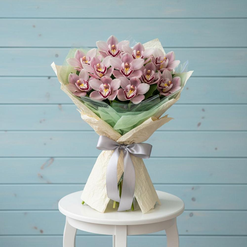 Букет цветов из: Орхидеи и Розы в Косяково