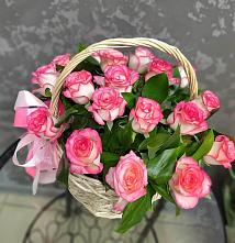 Цветочная композиция из Розы в корзине в Косяково