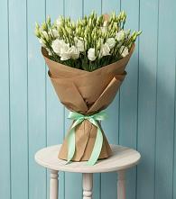 Букет цветов из:  Лизиантусы в Косяково