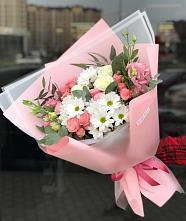 Букет цветов из:  Розы, Лизиантусы и Хризантемы в Косяково