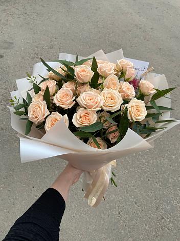 Букет Кремовые розы Латте в Косяково