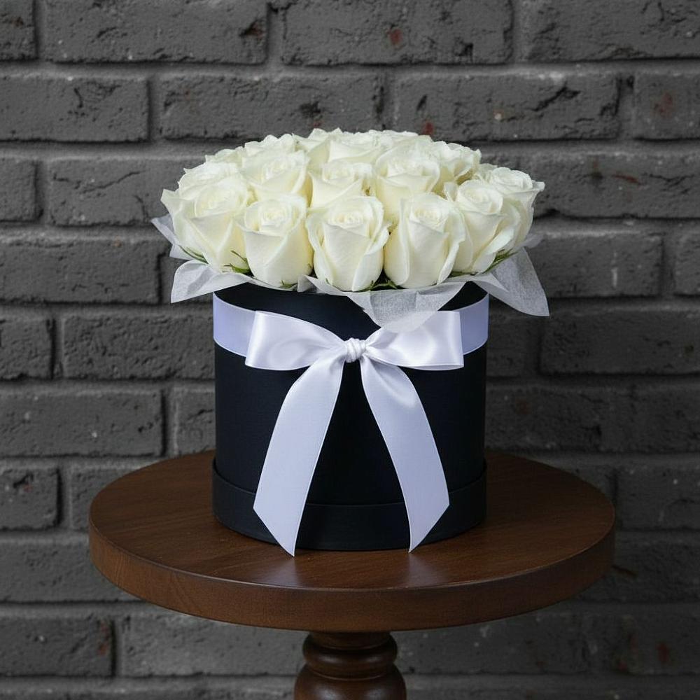 Цветочная композиция из Розы в шляпной коробке в Косяково