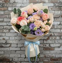 Букет цветов из:  Розы, Лизиантусы и Гвоздики #REPLACE_PRED# Косяково