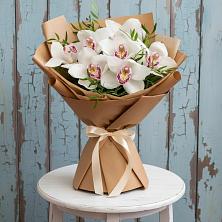 Букет цветов из:  Орхидеи и Розы в Косяково